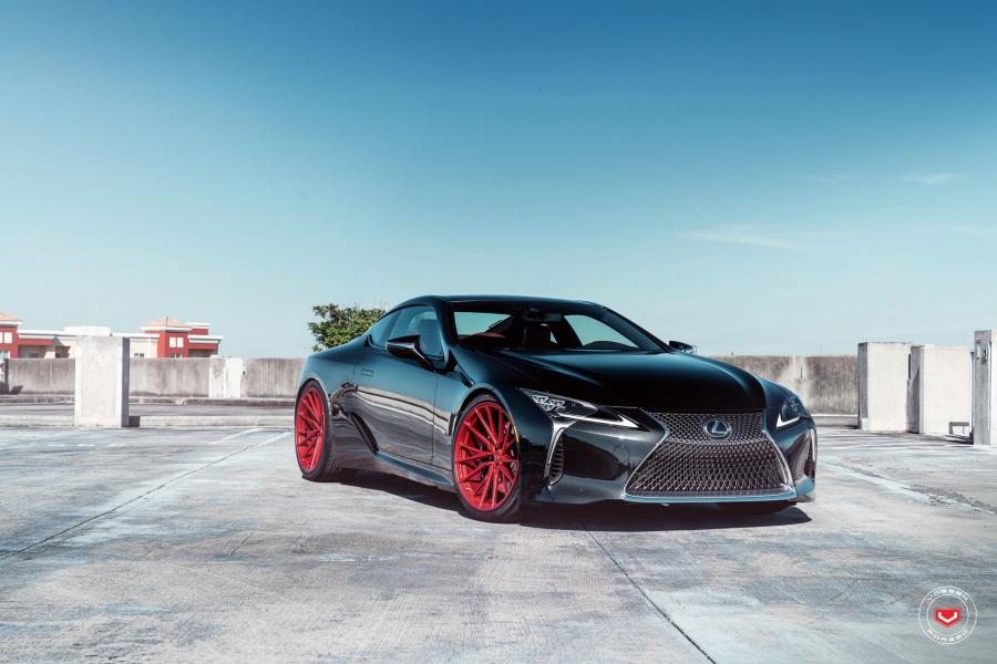  Lexus LC500 on Voseen Wheels (M-X4T) 2019 года  (фото 1 из 14)